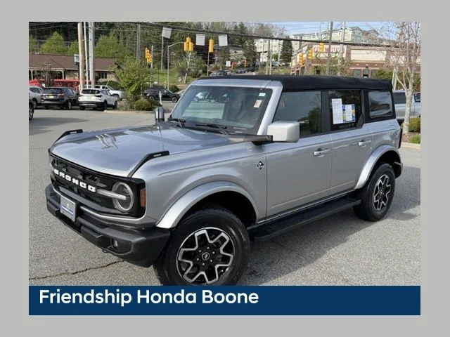 2022 Ford Bronco Outer Banks