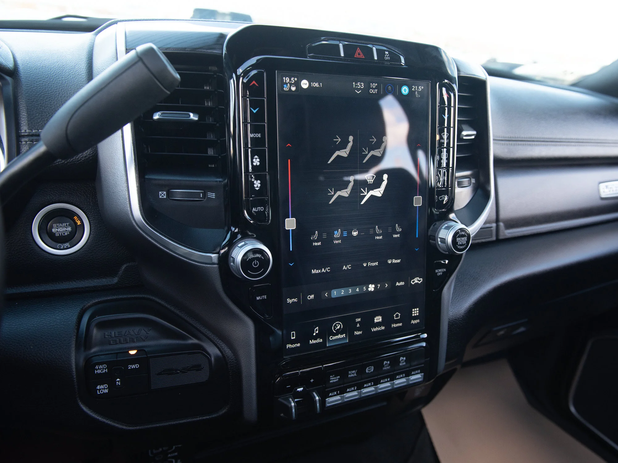 Certified Used 2024 White RAM Laramie * Cummins | Night Edition 6Passenger | Towing Tech | 5th Wheel | Heated Seats image 25