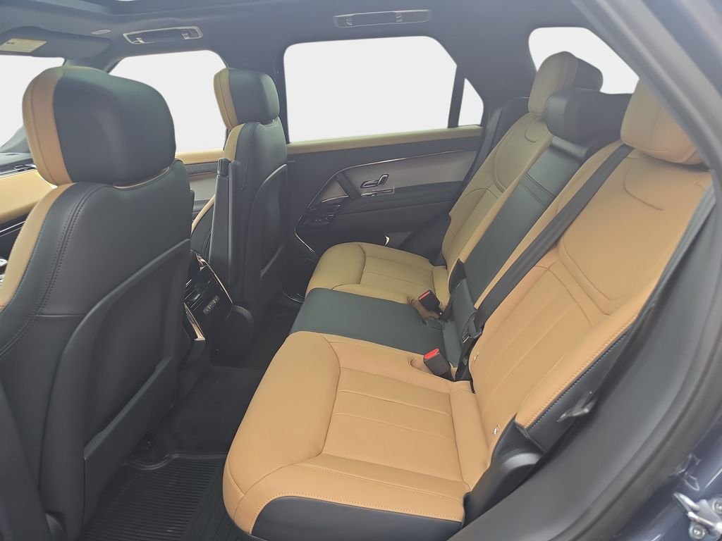 New 2026 Varesine Blue Land Rover Dynamic SE image 11