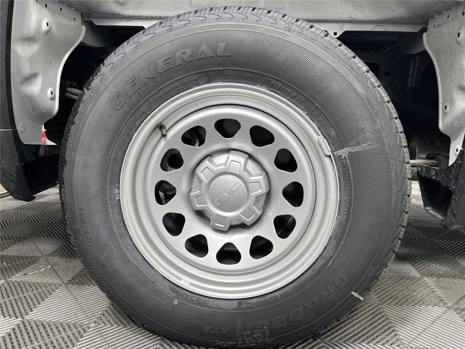 2026 GMC Sierra 1500 Pro - Photo 15
