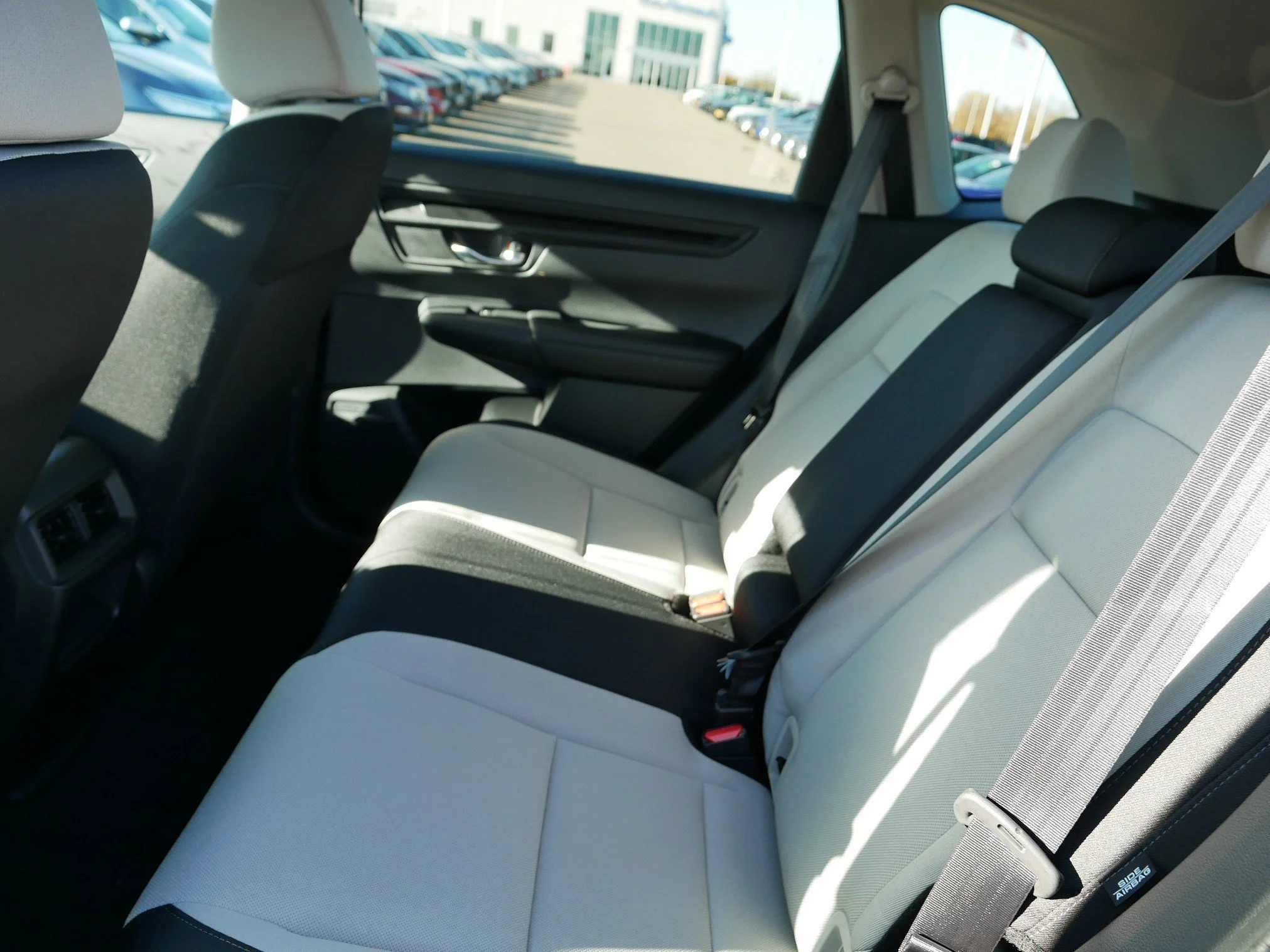 New 2026 Platinum White Pearl Honda LX image 7
