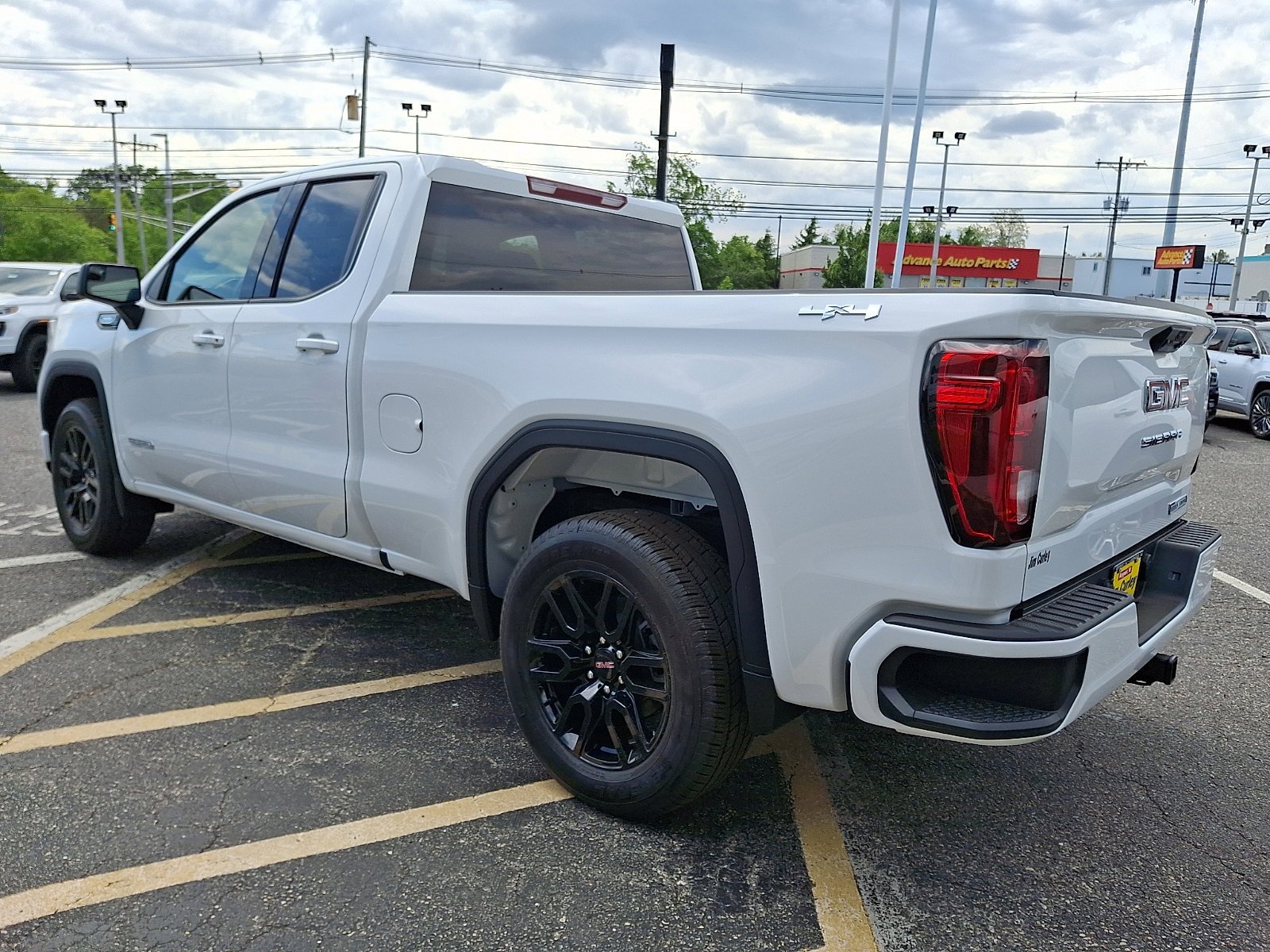 2026 GMC Sierra 1500 Elevation - Photo 3
