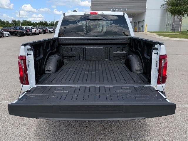 New 2026 Oxford White Ford XLT image 83