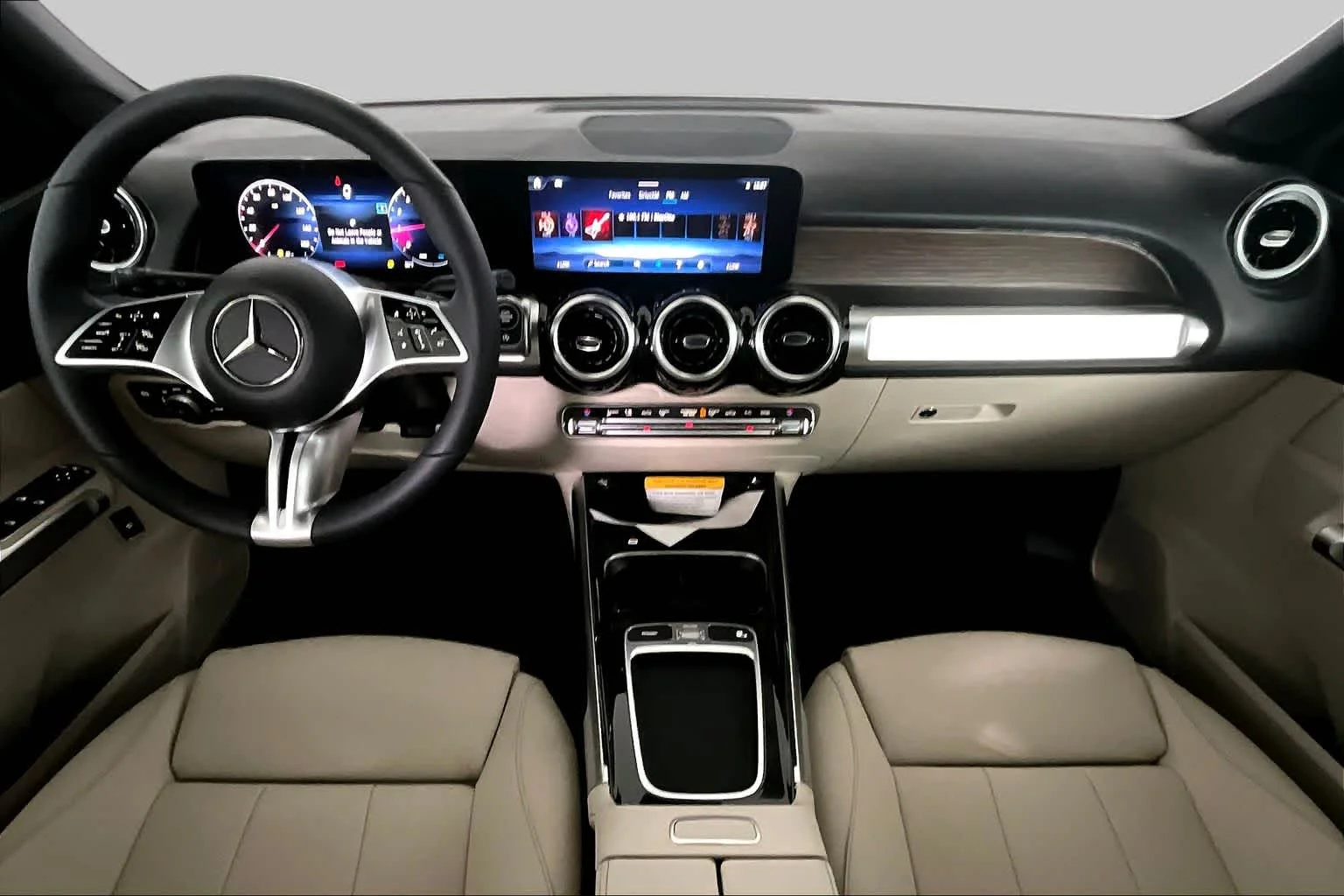 New 2026 787/Mountain Gr Mercedes-Benz GLB 250 image 8