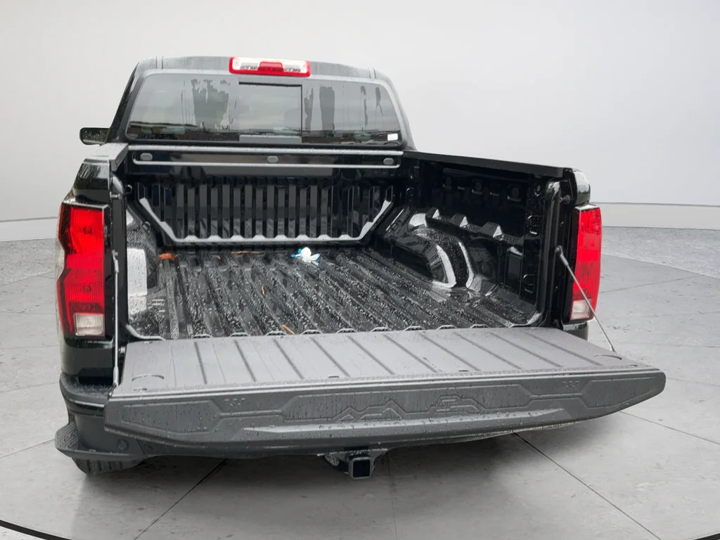 2026 Chevrolet Colorado Work Truck - Photo 16