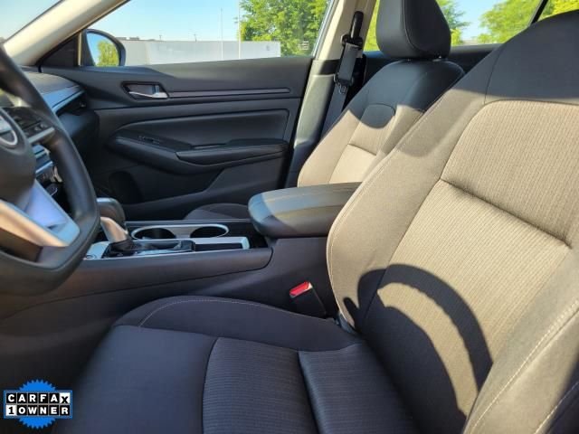 Used 2024 Gray Nissan 2.5 SV image 16