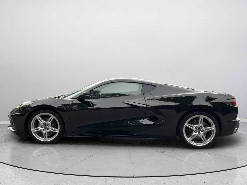 Used 2020 Black Chevrolet Stingray image 10
