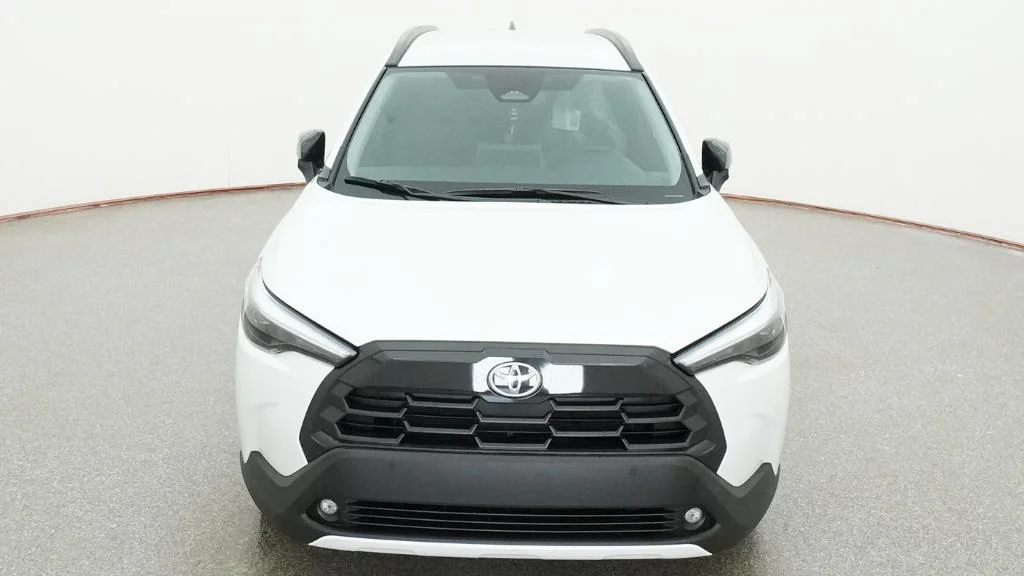 New 2026 Wind Chill Pearl Toyota XLE image 22