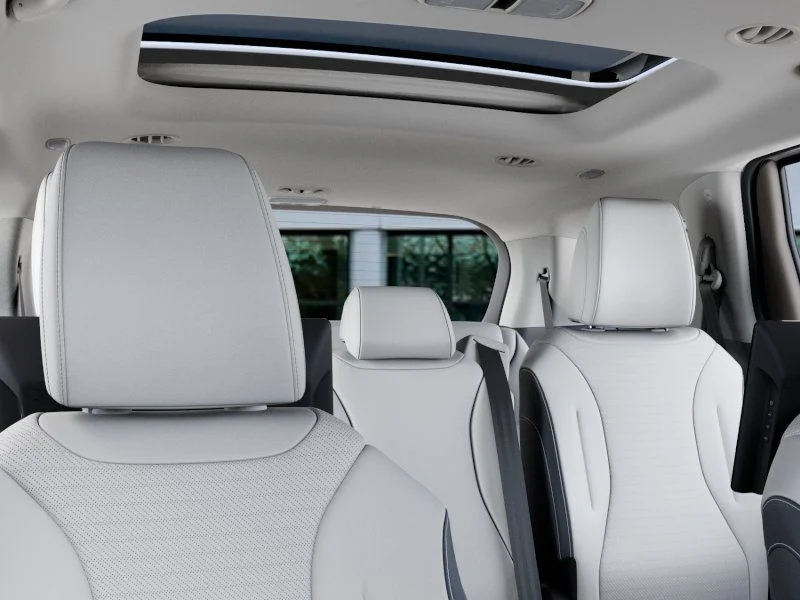 New 2027 White Kia SX Prestige image 27