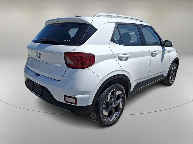 New 2026 White Hyundai SEL image 7