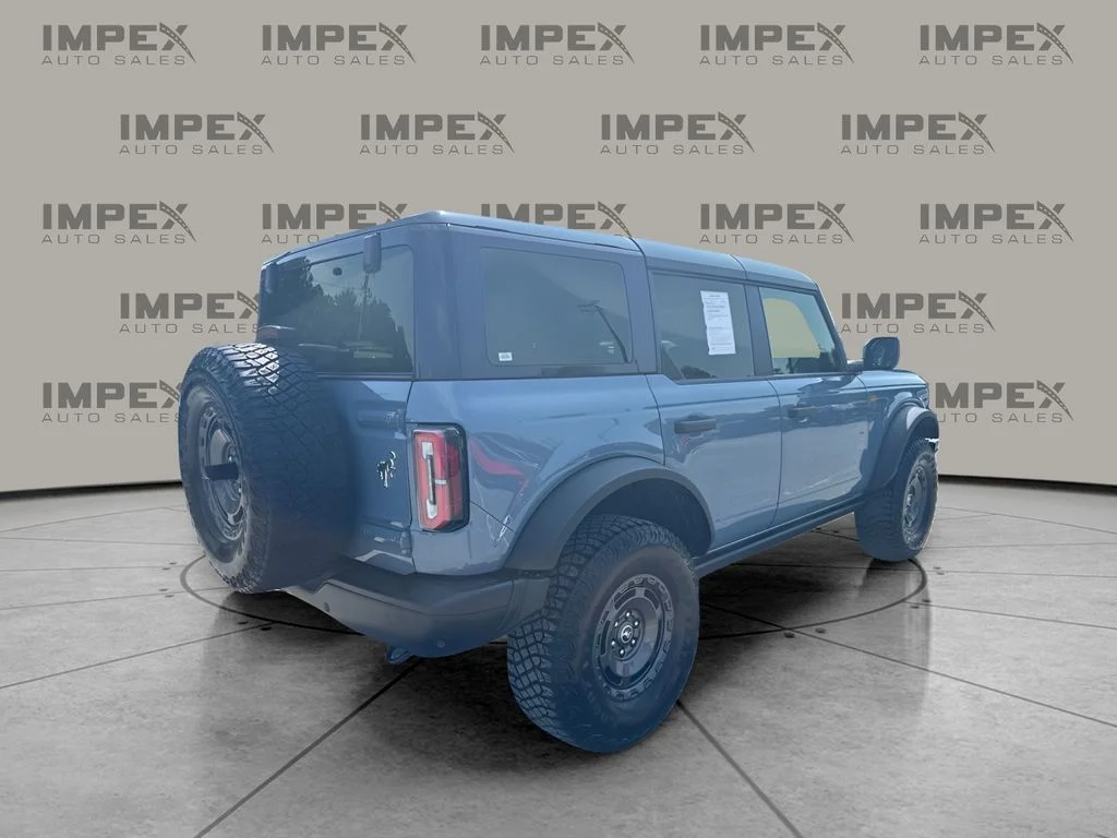 Used 2024 Gray Ford Badlands image 3