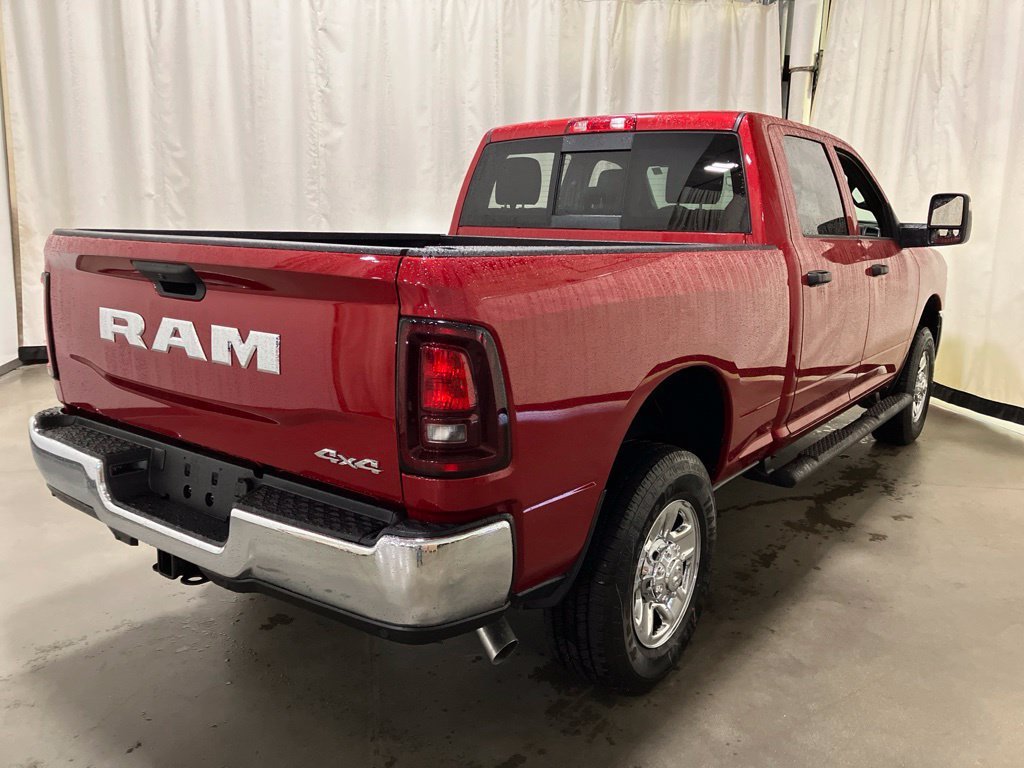 New 2026 Molten Red Pearl-Coat Exterior Paint RAM Tradesman image 28