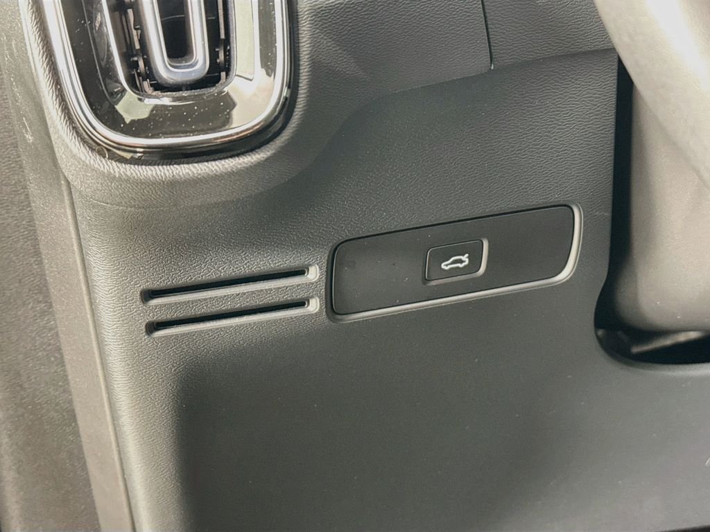 Used 2023 Gray Volvo Twin Plus image 11