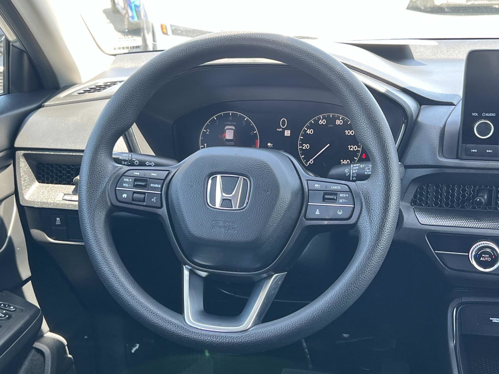 2025 Honda CR-V LX - Photo 37
