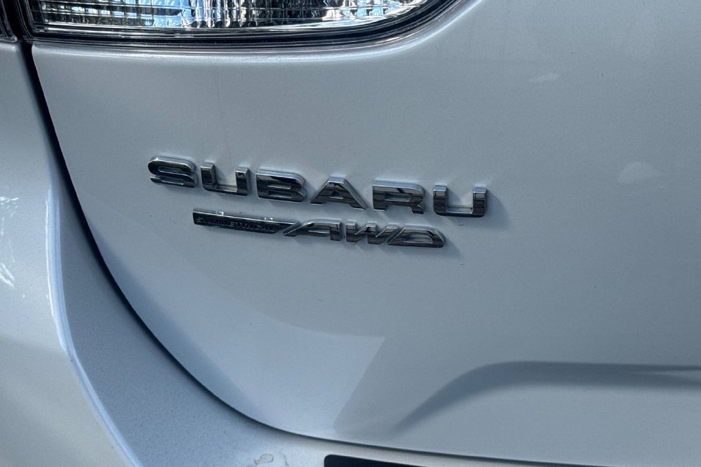 Used 2023 Crystal White Pearl Subaru Touring image 7
