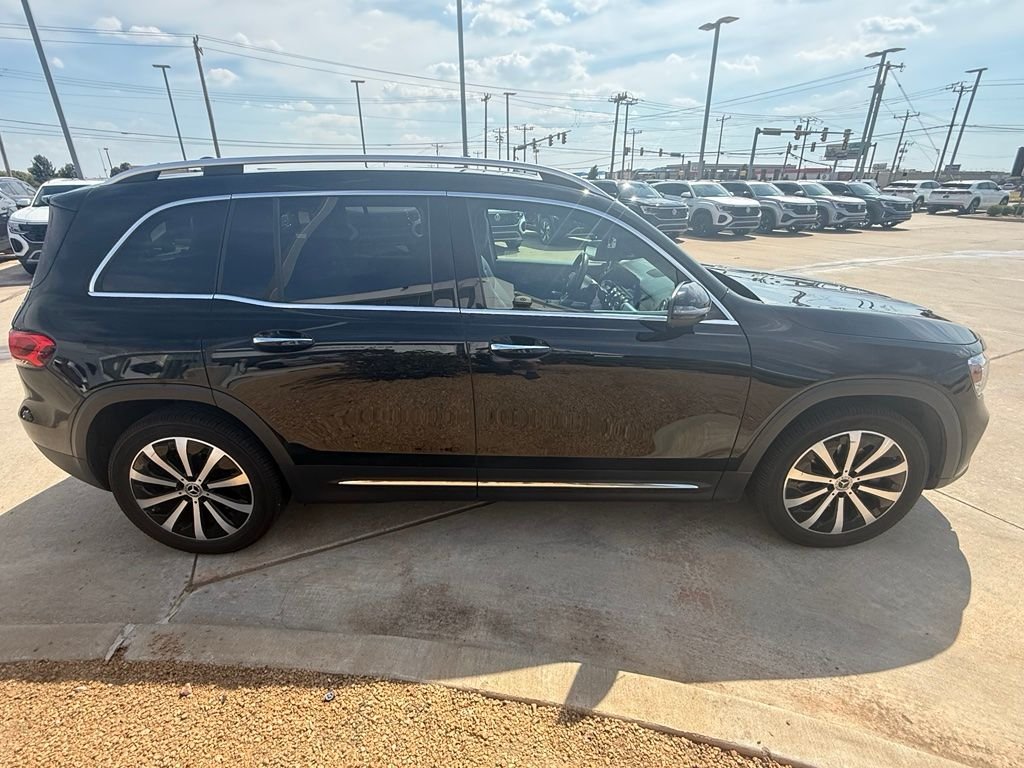 Used 2021 Black Mercedes-Benz GLB 250 image 6