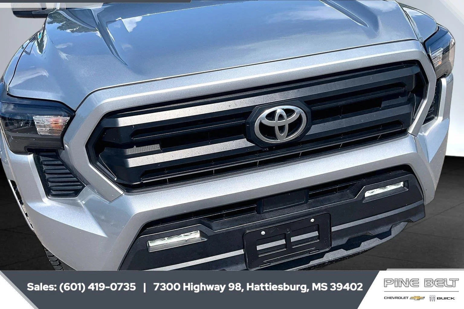 Used 2024 Silver Toyota SR5 image 22