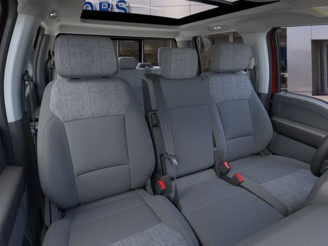 New 2026 Ruby Red Metallic Tinted Clearcoat Ford XLT image 32