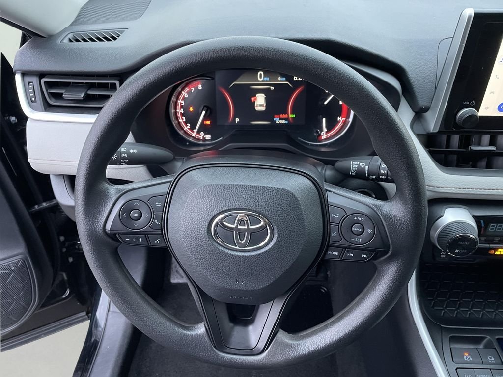 Used 2025 Black Toyota XLE image 24
