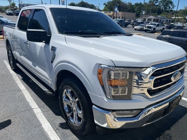 Used 2023 White Ford XLT image 3