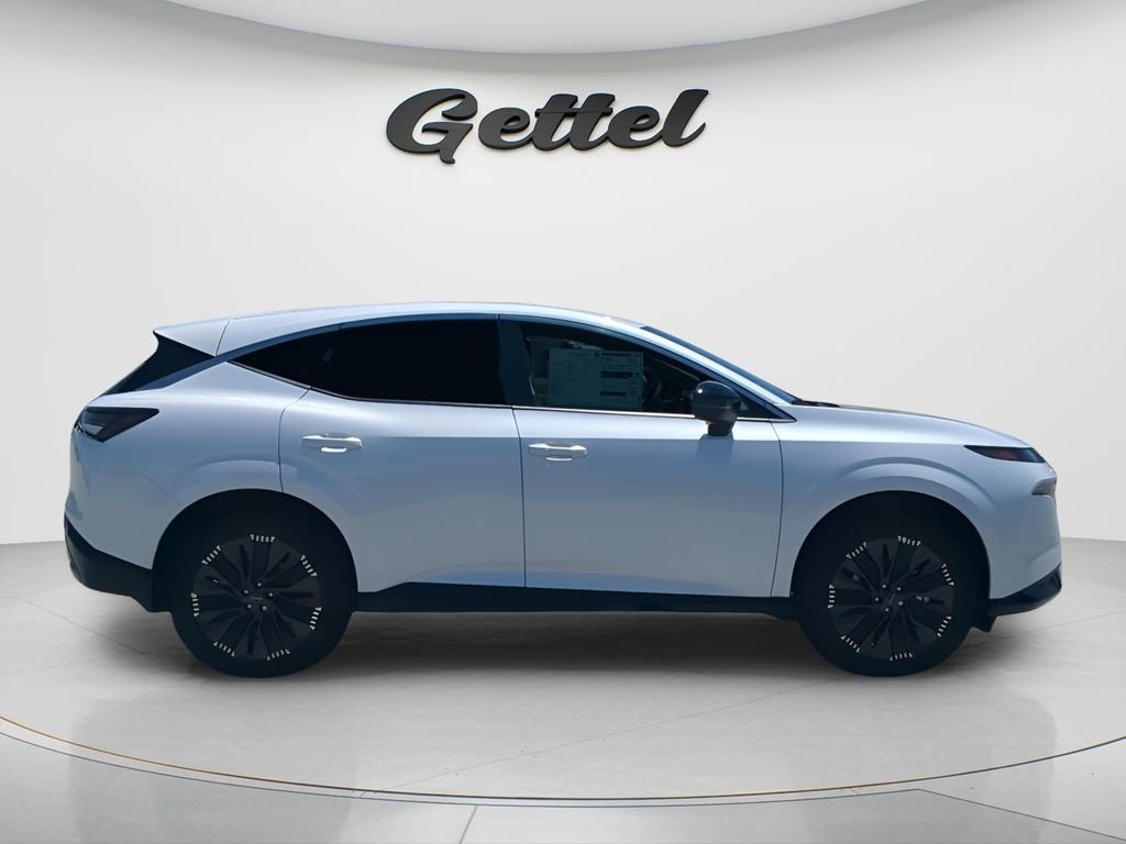 New 2026 Everest White Pearl TriCoat Nissan Platinum image 4