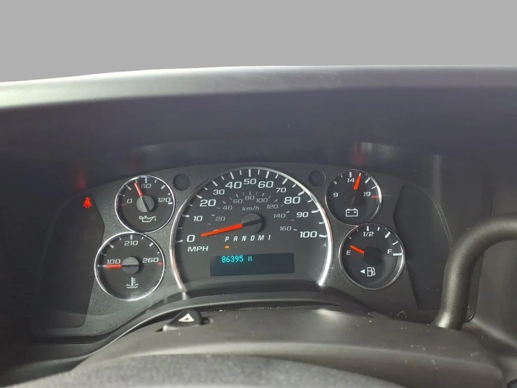 Used 2022 White Chevrolet Work Van image 26