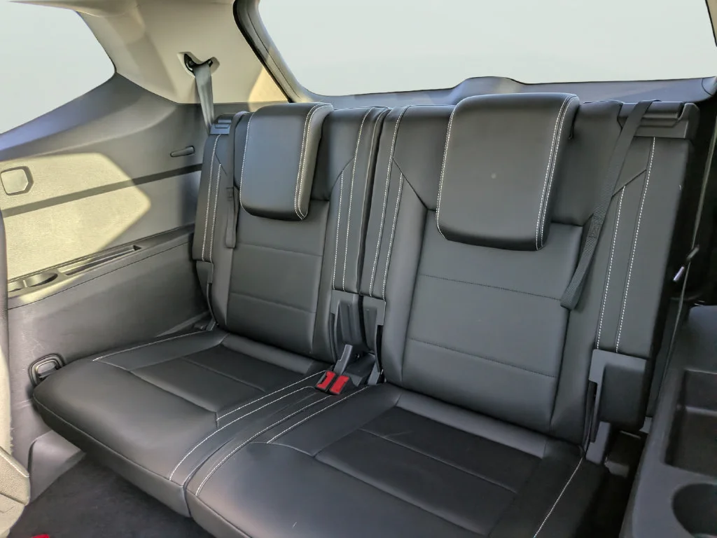 Used 2023 Gray Volkswagen 3.6L V6 SE w/Technology image 15