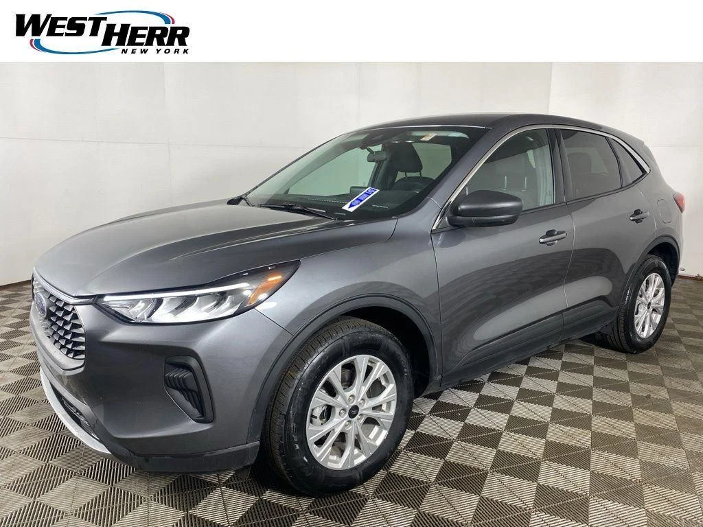 Used 2023 Carbonized Gray Metallic Ford Active image 26