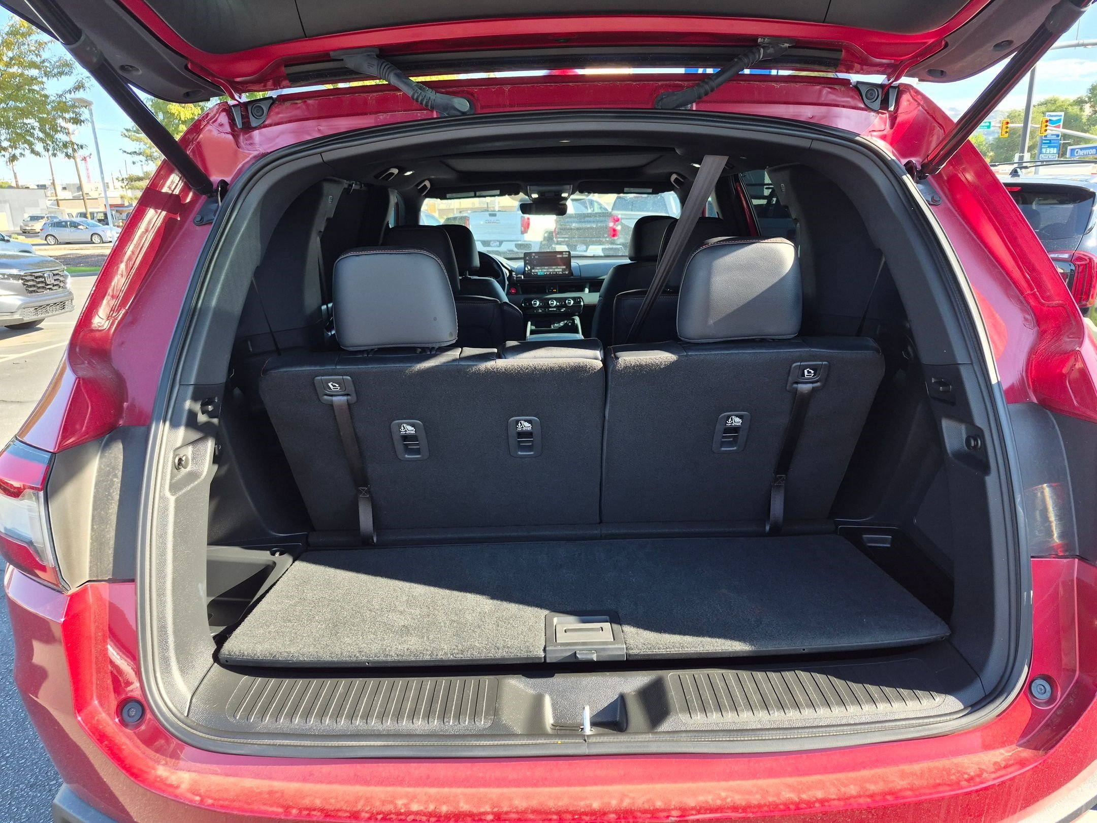 Used 2025 Radiant Red Metallic II Honda TrailSport image 27