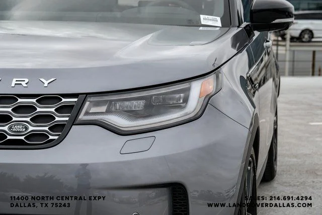 Used 2025 Eiger Gray Metallic Land Rover S image 56