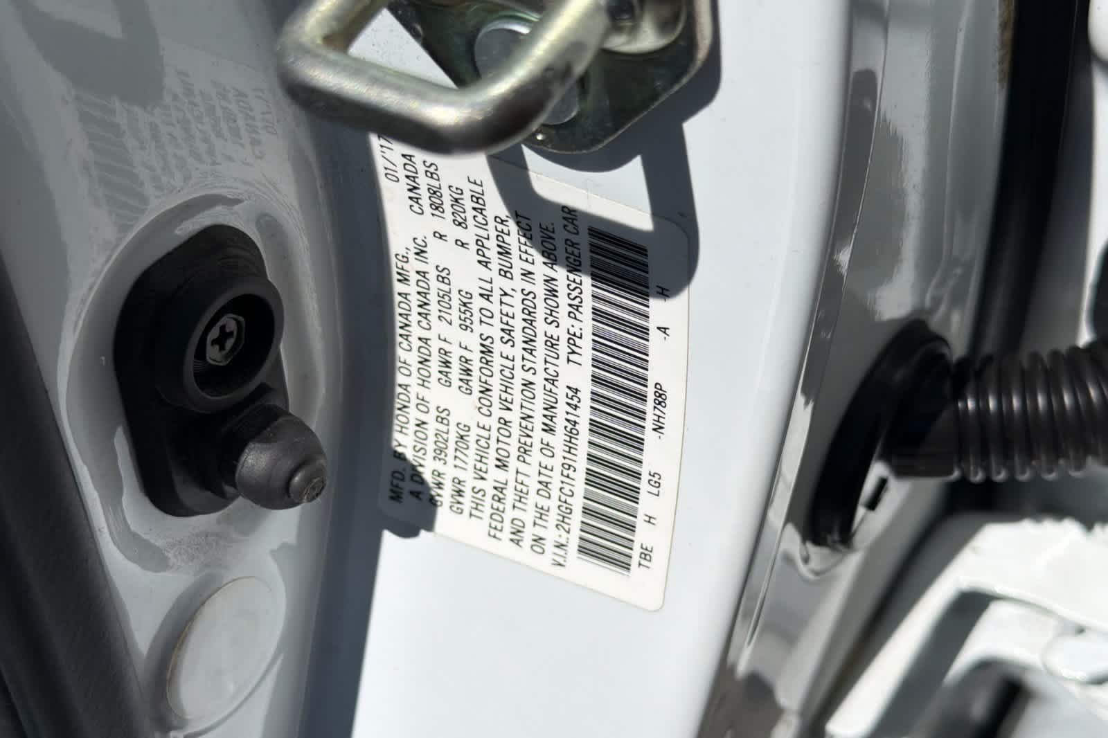 Used 2017  Honda Touring image 32