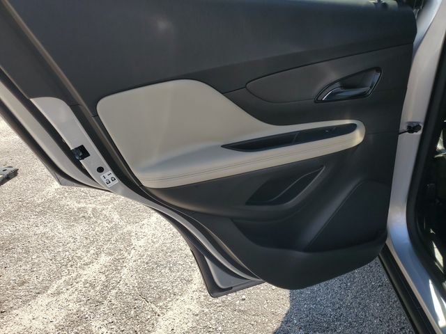 Used 2019 Silver Buick Preferred image 23