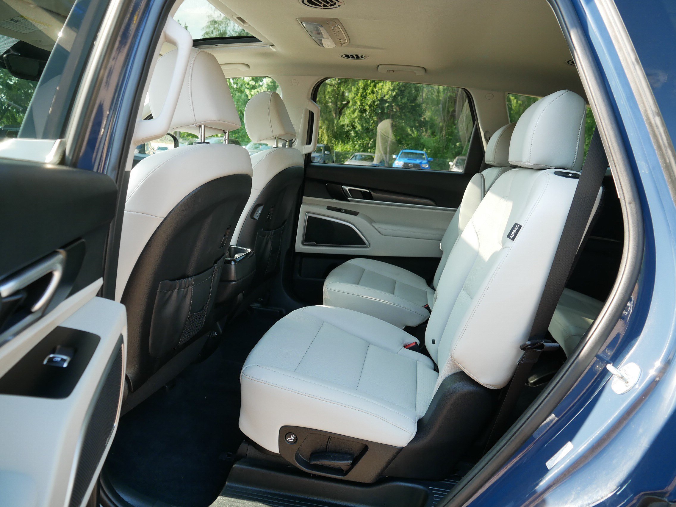 Used 2024 Midnight Lake Blue Kia S image 36