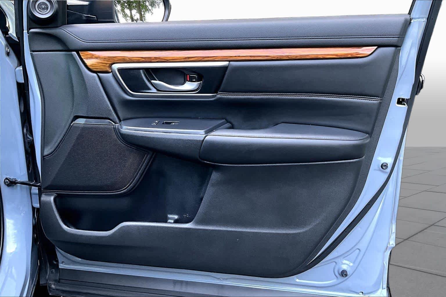 2020 Honda CR-V Touring - Photo 23