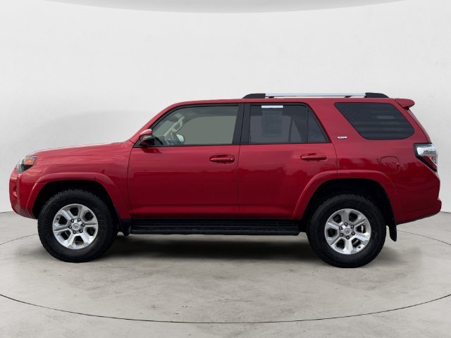 Used 2022 Red Toyota SR5 Premium image 8