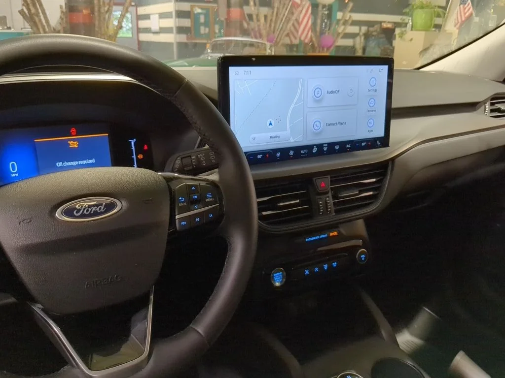 Used 2024 Silver Ford Active image 12