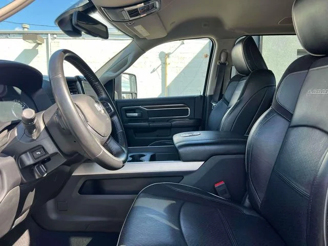 Used 2024 Black Ram Laramie image 20