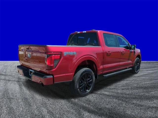 New 2026 Ruby Red Metallic Tinted Clearcoat Ford XLT image 4