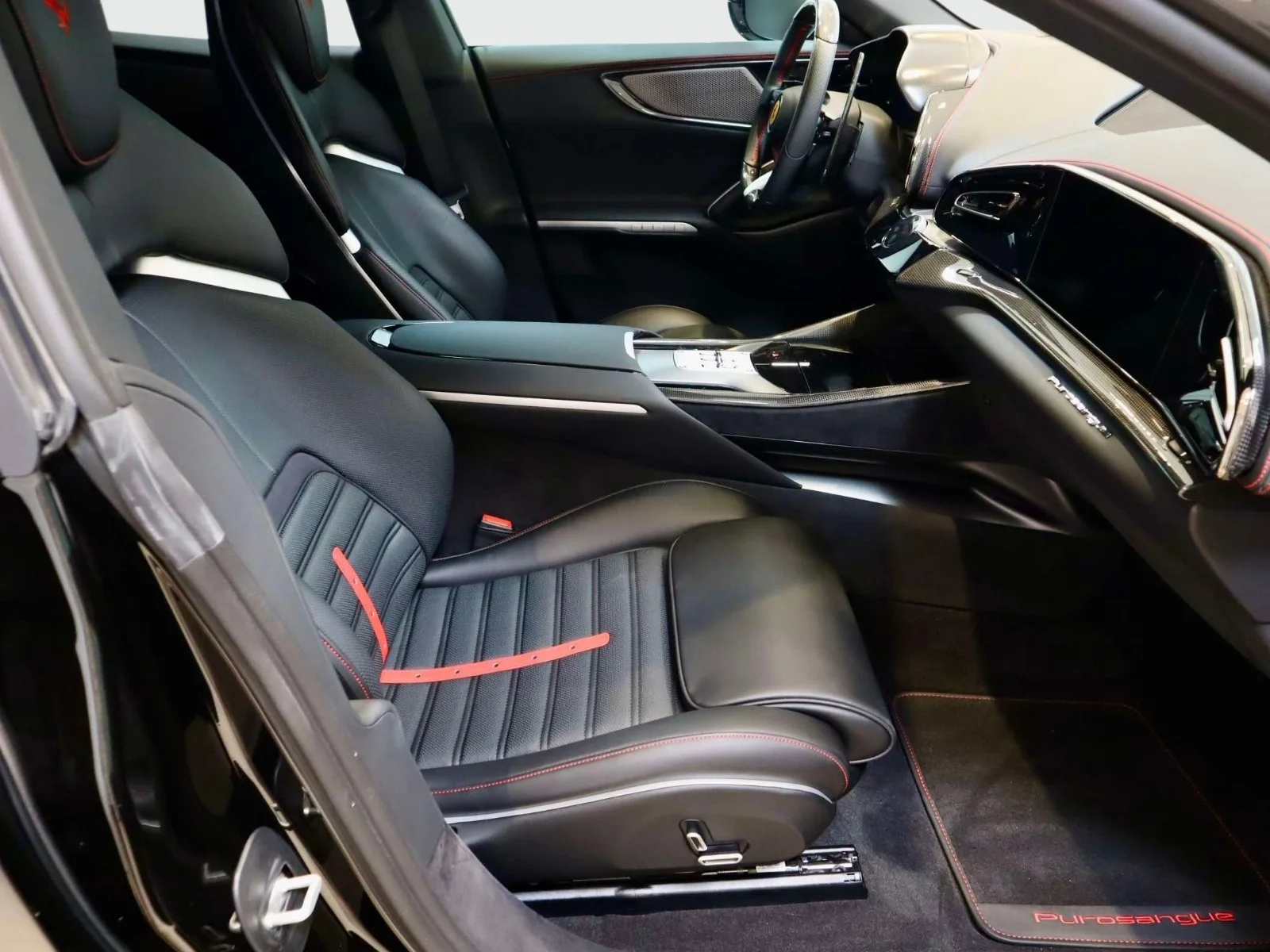 Used 2025 Nero Ferrari AWD image 18