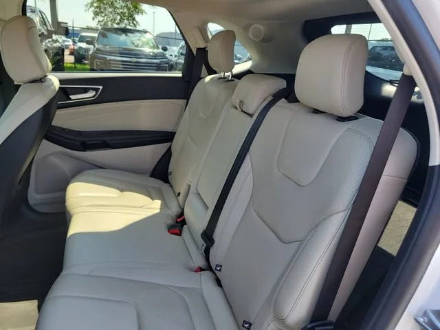 2020 Ford Edge Titanium - Photo 18