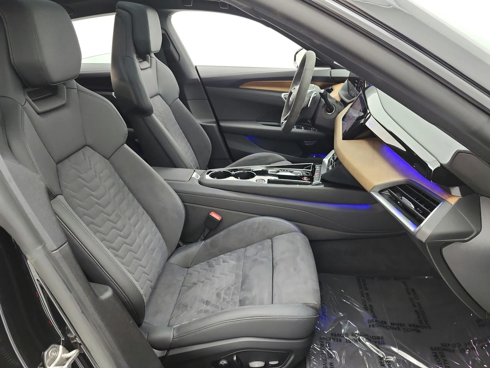 Used 2023 Mythos Black Metallic Audi Premium Plus quattro image 18