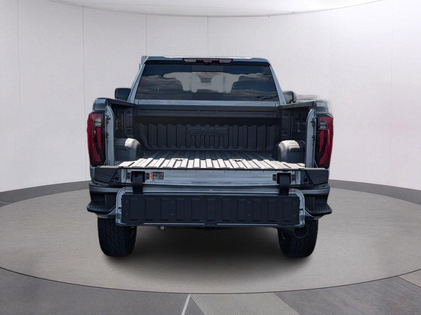 New 2026 Sterling Metallic GMC Denali Ultimate image 5