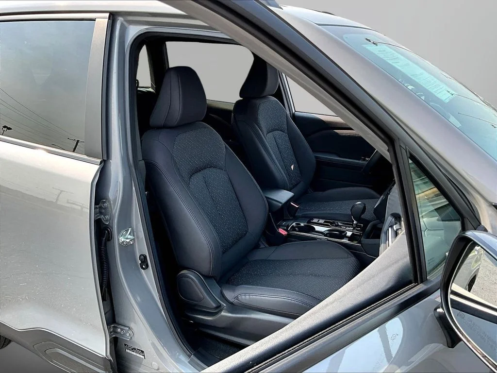 Used 2026 Beige Subaru Premium image 28