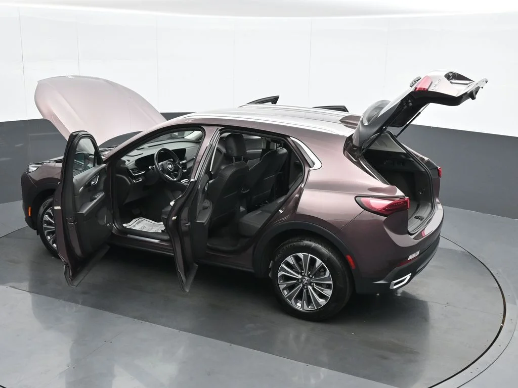 Used 2024 Purple Buick Preferred image 38