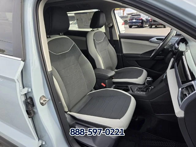 New 2027 Monument Gray9 Volkswagen SE image 14