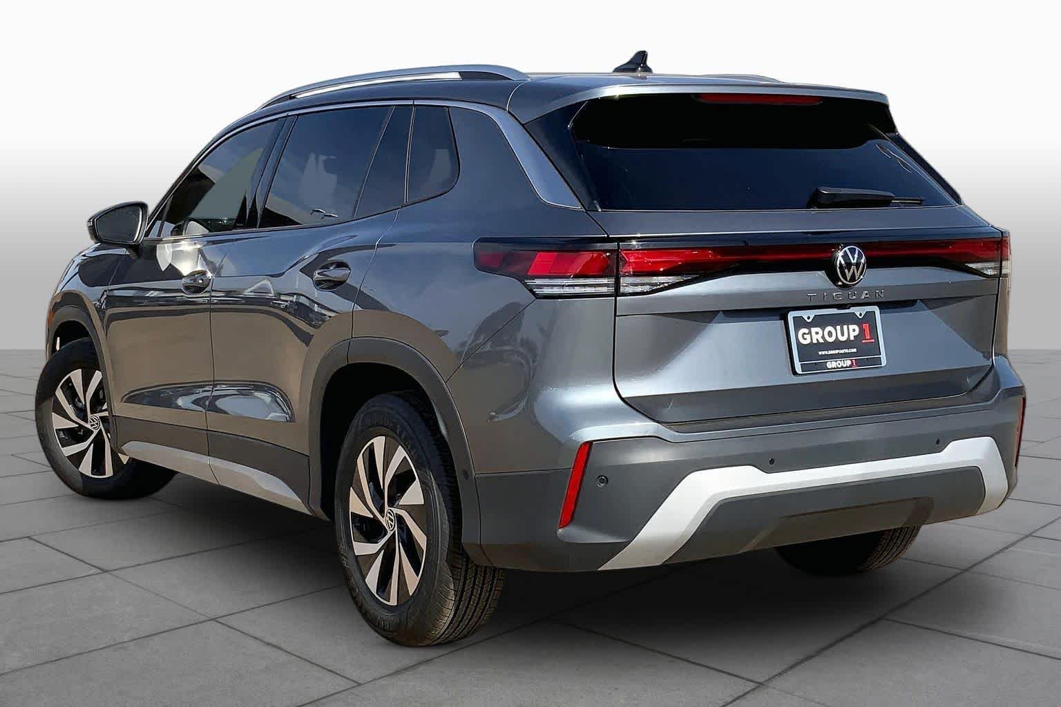 2026 Volkswagen Tiguan S - Photo 11