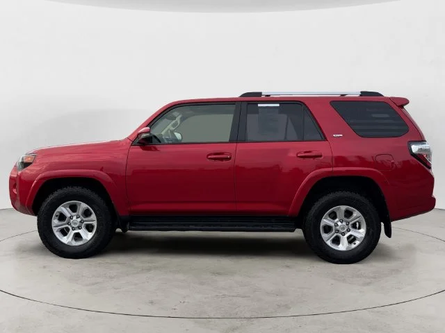 Used 2022 Red Toyota SR5 Premium image 8