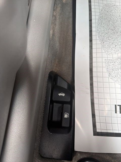 Used 2016 Midnight Black Metallic Toyota LE image 23