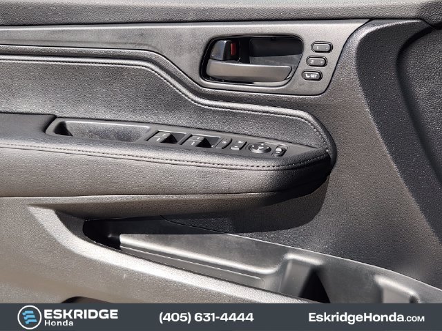 Certified Used 2026 Solar Silver Metallic Honda EX-L image 24