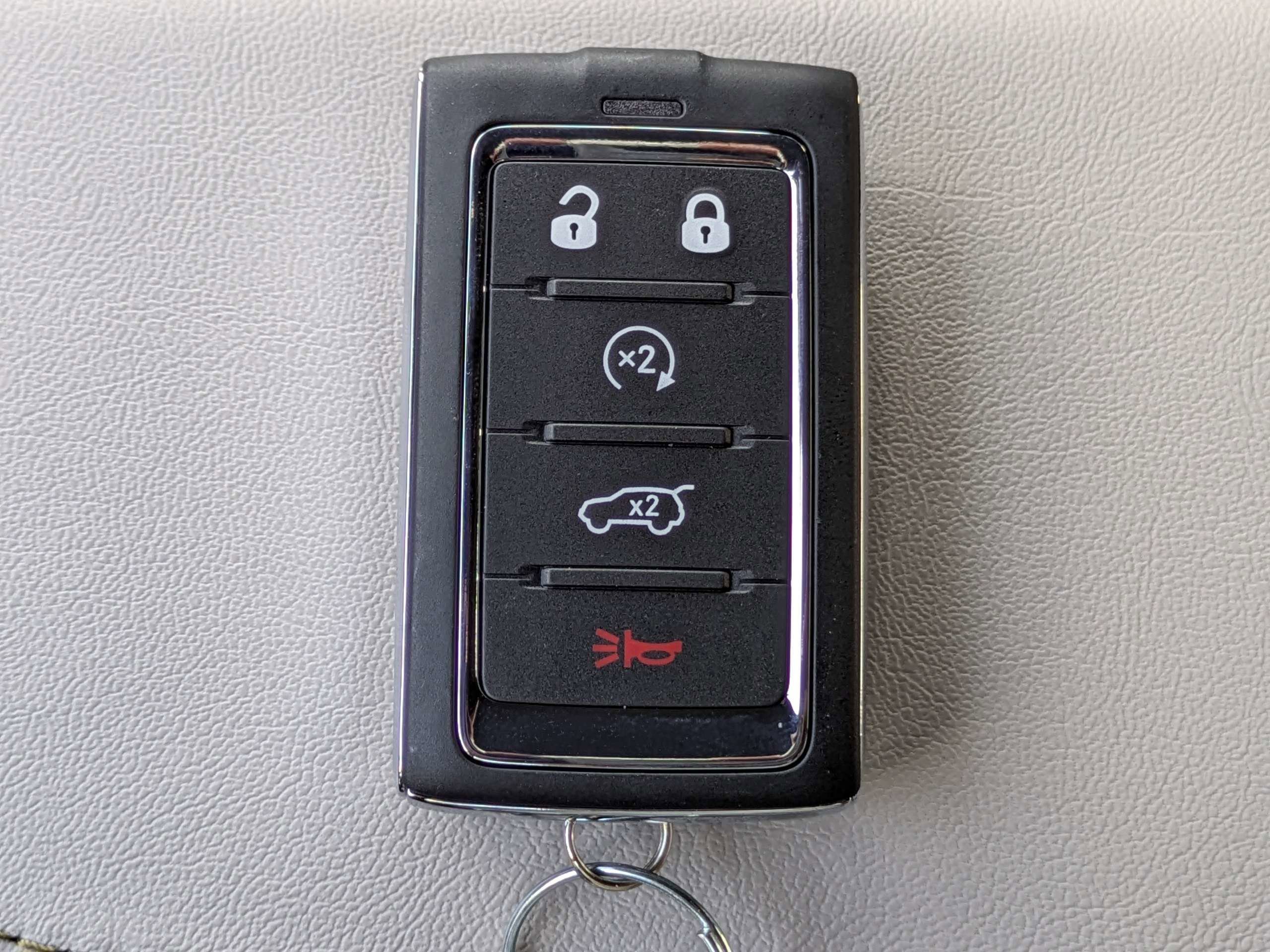 New 2026 Velvet Red Pearl-Coat Exterior Paint Jeep  image 36